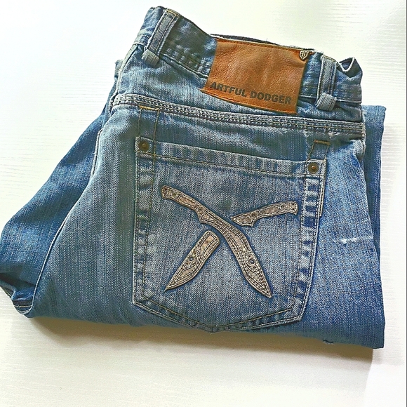 Artful Dodger Knifes Embroidery Light Wash Distressed Jeans Size 34 X 30 - Picture 13 of 13